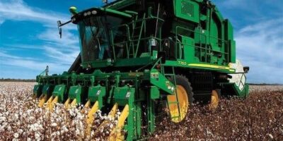 Cotton Picker and strippers harvester Cotton Picker and strippers harvester