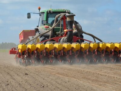 Row crop planters Row crop planters